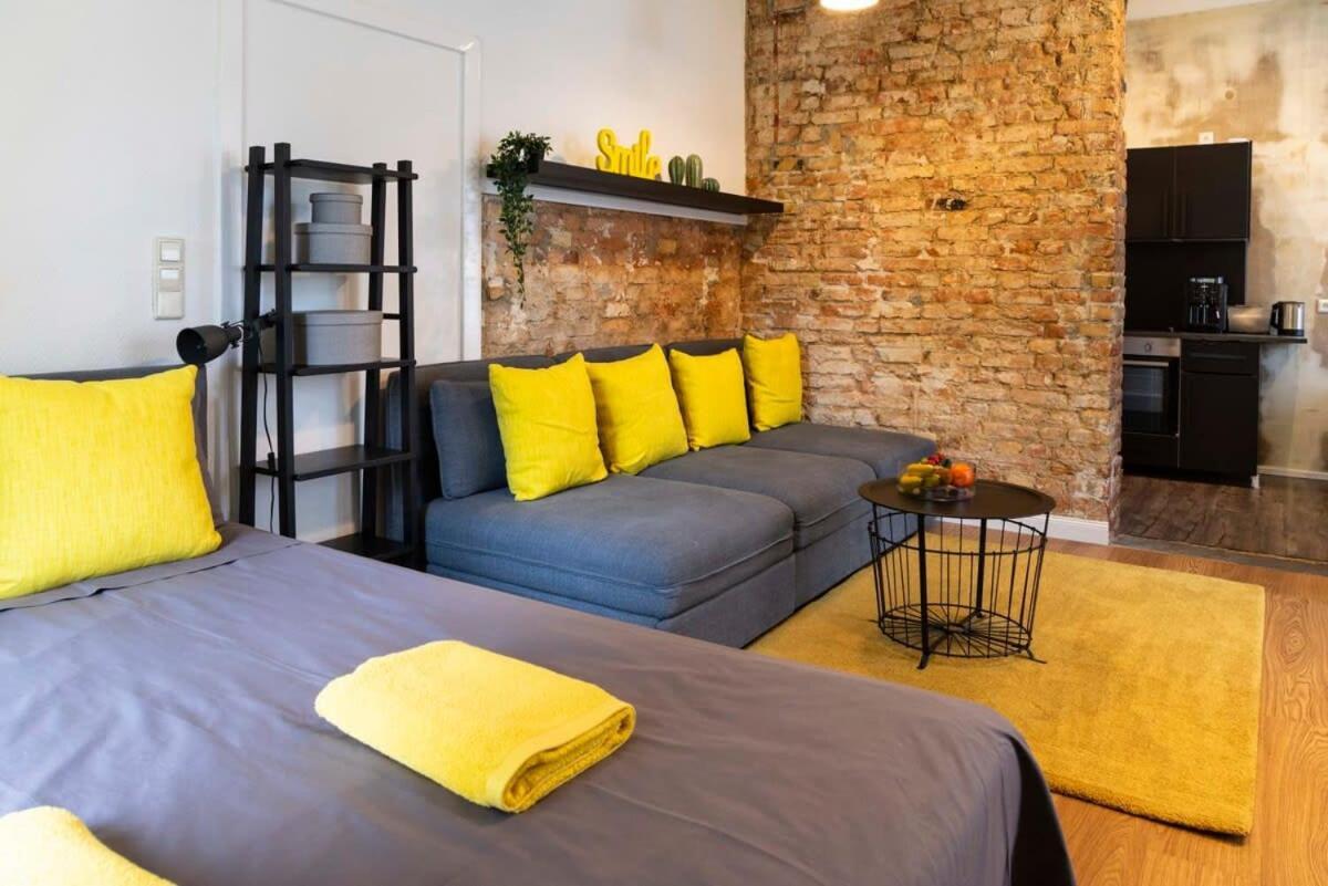 Shabby Chic Plus Self Checkin And Free Street Parking Berlín Exterior foto